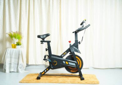 Quanto tempo de bicicleta ergométrica equivale a uma corrida leve?