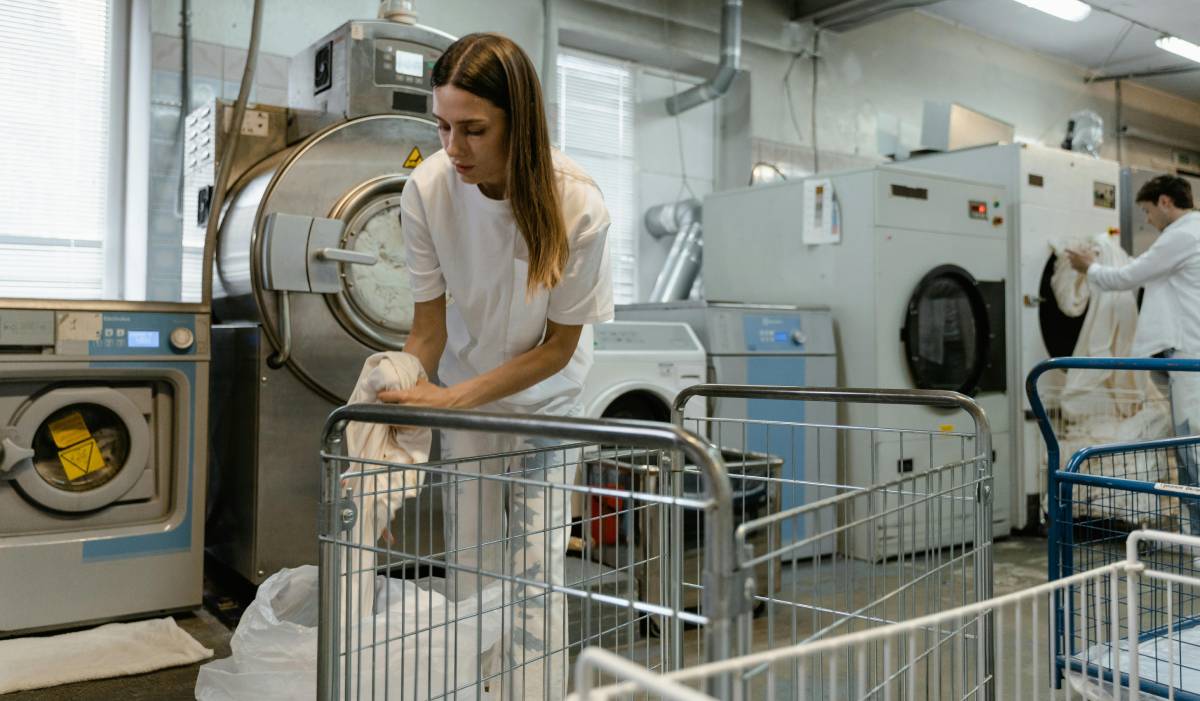 Por que usar lavanderia pode facilitar sua rotina na Barra da Tijuca