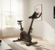 Fitness conectado no dia a dia: o boom dos treinos em casa e como montar um setup que funciona