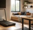Bem-estar que cabe em casa: estratégias para integrar treino, trabalho e descanso em espaços pequenos